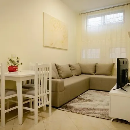 Apartmán S&f Centre Tirana