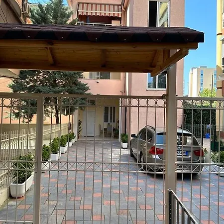 S&f Centre Apartment *
